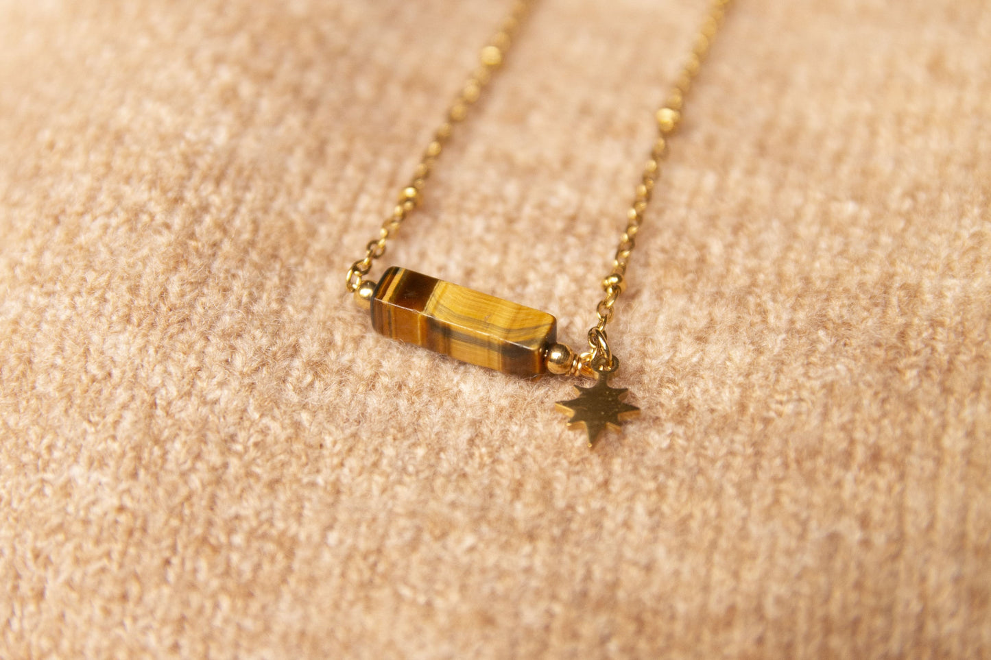 Numéro 237 - Bijoux en acier Inoxydable - Collier Etoile